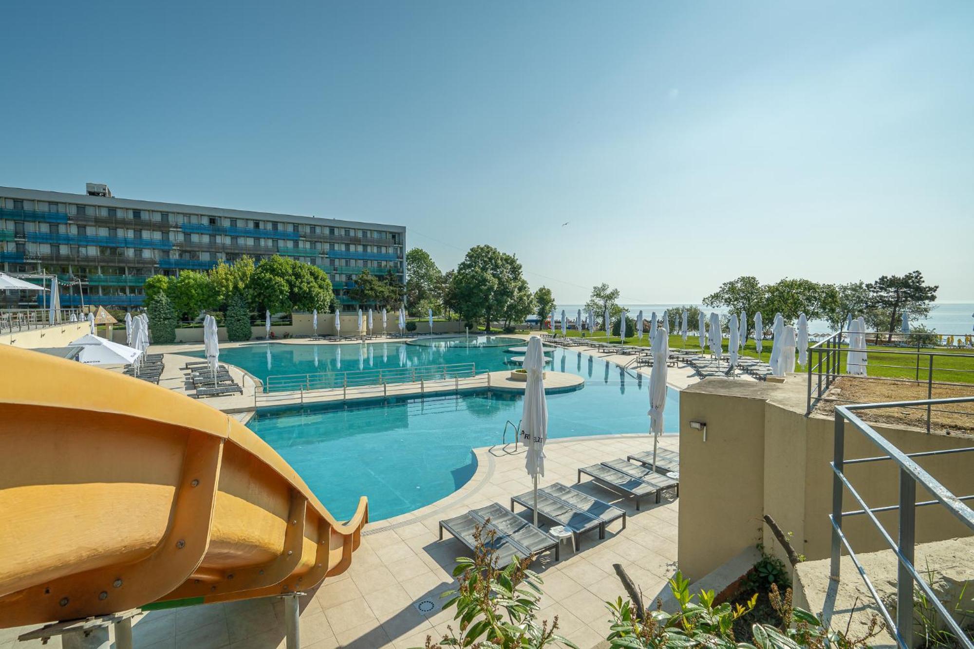 Safir Blue Resort ساتورْنْ المظهر الخارجي الصورة